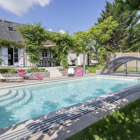 Au Coeur Du Bien-Etre, Gite Avec Piscine Chauffee Et Couverte, Spa, Sauna, Massages 몽토우 외부 사진